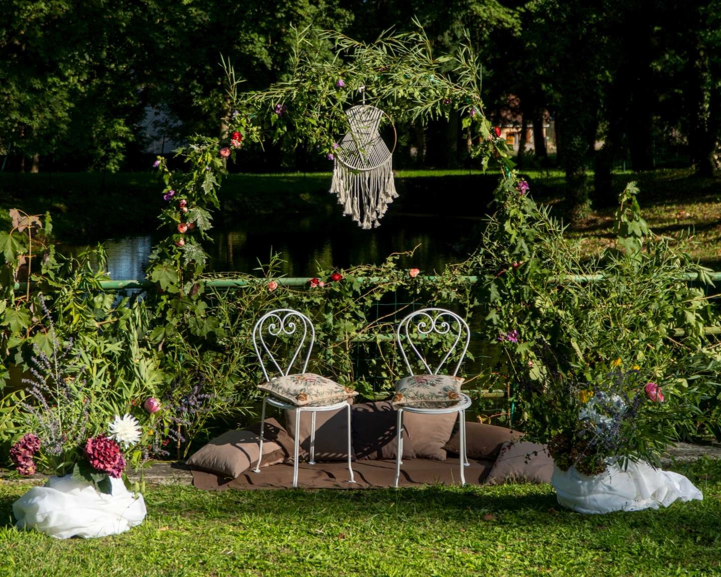 Réception mariage dans le parc du château